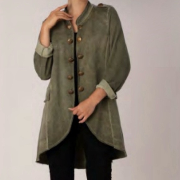 Bella Amore Jackets & Blazers - Bella Amore Military Inspired Green Jacket - XL
